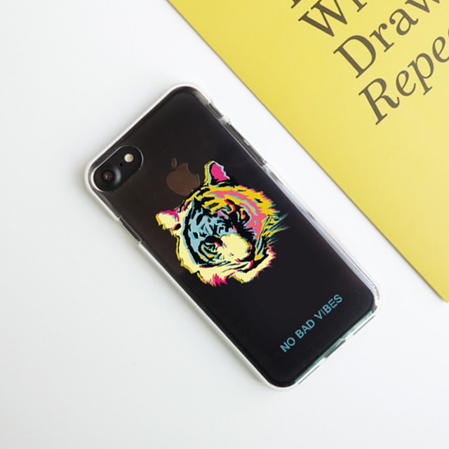 아이폰15 플러스 팝아트 일본 투명 젤리 케이스